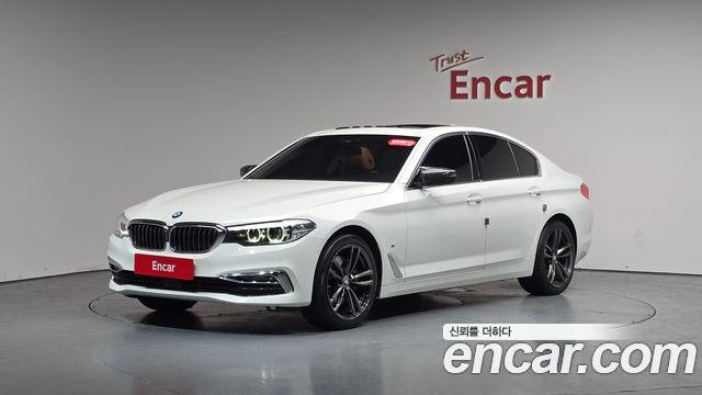 BMW 5-Series 520i Luxury