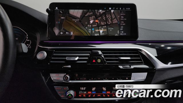 BMW 5-Series 530e M Sport