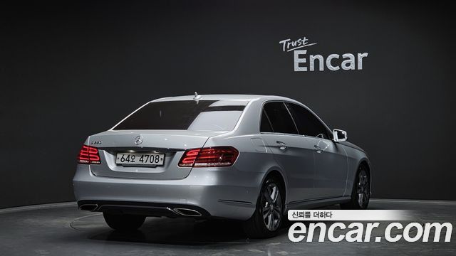 Mercedes-Benz E-Class E220 CDI Avantgarde