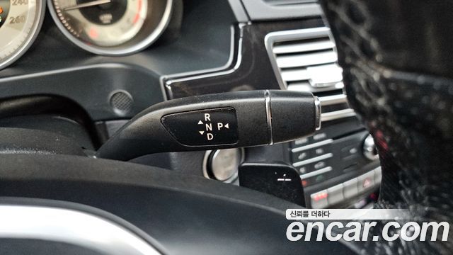 Mercedes-Benz E-Class E220 CDI Avantgarde