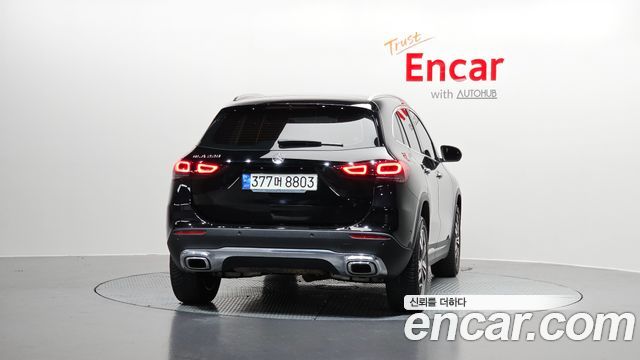 Mercedes-Benz GLA-Class GLA220