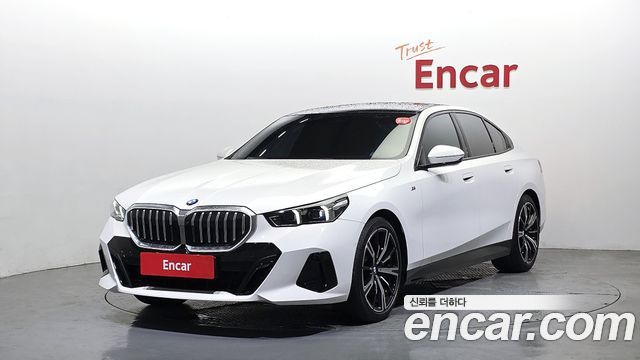 BMW 5-Series 530i xDrive M Sport