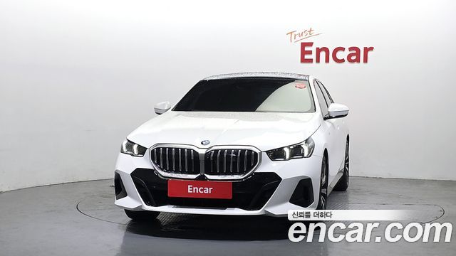 BMW 5-Series 530i xDrive M Sport