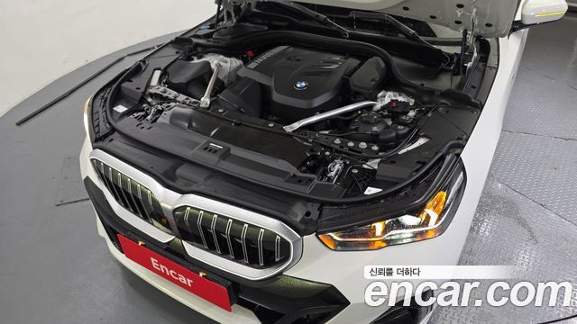 BMW 5-Series 530i xDrive M Sport