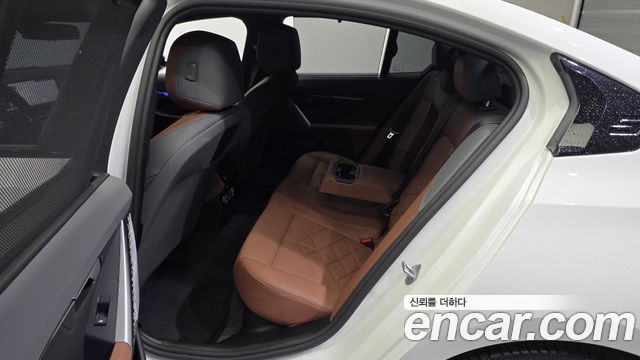 BMW 5-Series 530i xDrive M Sport