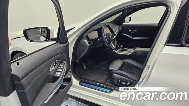 BMW 3-Series 320d Touring M Sport