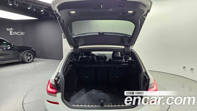 BMW 3-Series 320d Touring M Sport
