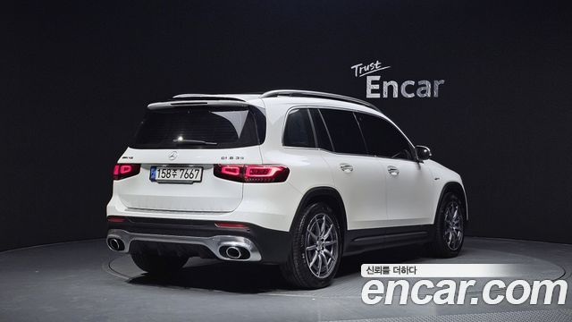 Mercedes-Benz GLB-Class AMG GLB35 4MATIC
