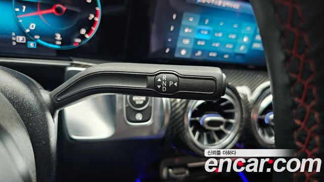 Mercedes-Benz GLB-Class AMG GLB35 4MATIC