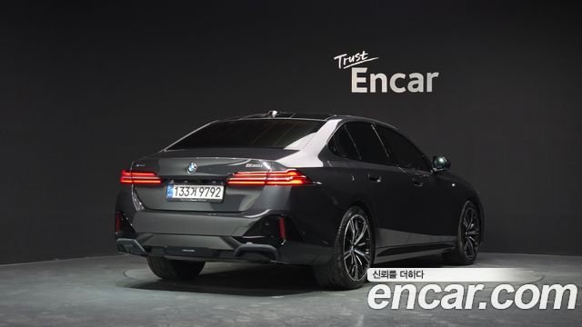 BMW 5-Series 530i xDrive M Sport