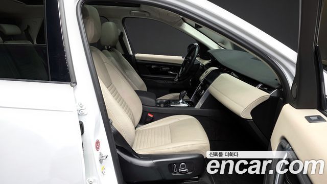 Land Rover Discovery Sport P250 SE