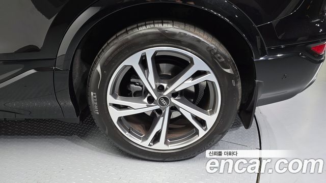 Audi Q6 e-tron Performance Premium