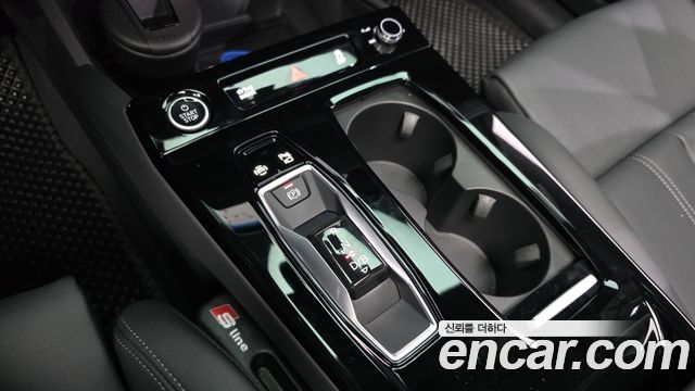 Audi Q6 e-tron Performance Premium