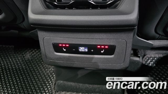 Audi Q6 e-tron Performance Premium