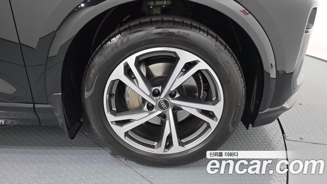 Audi Q6 e-tron Performance Premium