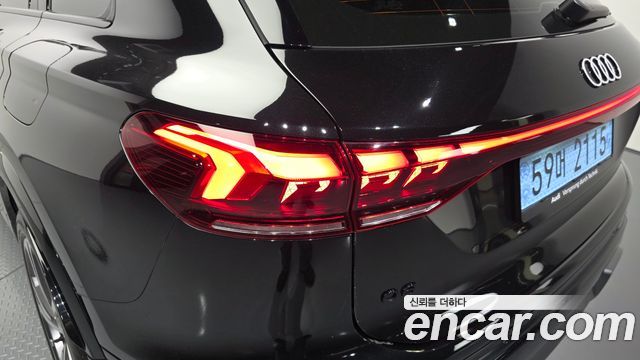 Audi Q6 e-tron Performance Premium