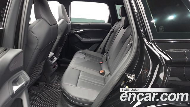 Audi Q6 e-tron Performance Premium