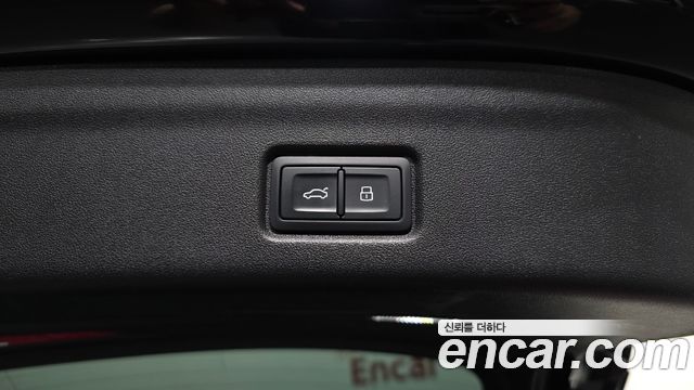 Audi Q6 e-tron Performance Premium