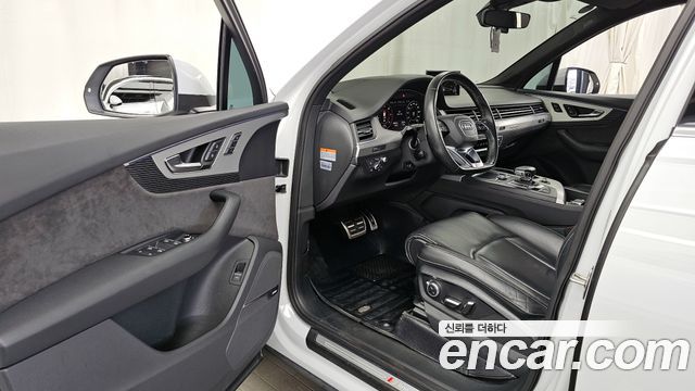 Audi Q7 45 TDI Quattro Sport