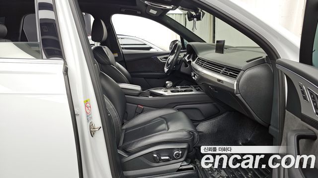 Audi Q7 45 TDI Quattro Sport