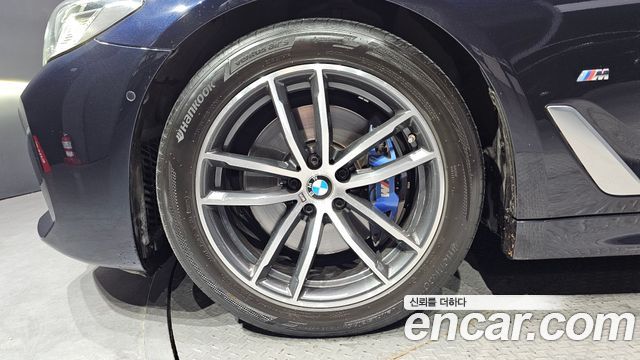 BMW 5-Series 520i M Sport