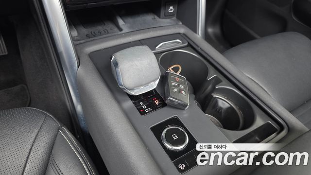 Land Rover Discovery D250 S