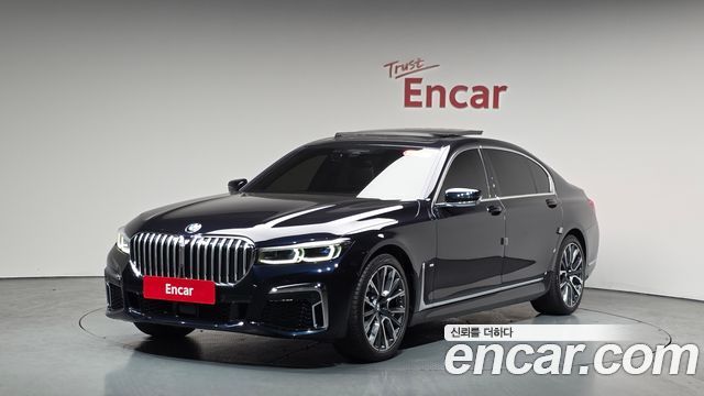 BMW 7-Series 740Li xDrive M Sport Package