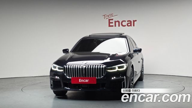 BMW 7-Series 740Li xDrive M Sport Package
