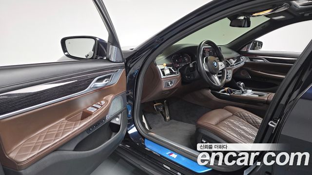 BMW 7-Series 740Li xDrive M Sport Package