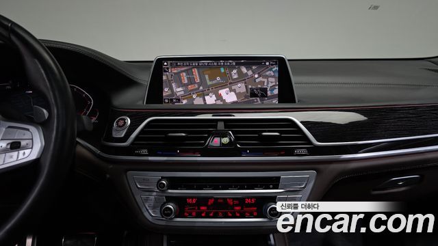 BMW 7-Series 740Li xDrive M Sport Package