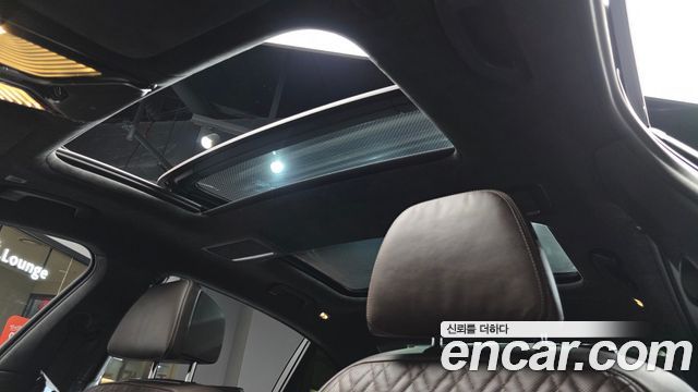 BMW 7-Series 740Li xDrive M Sport Package