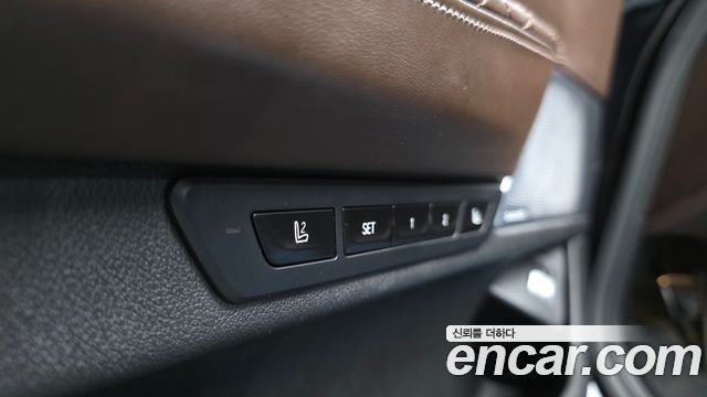 BMW 7-Series 740Li xDrive M Sport Package