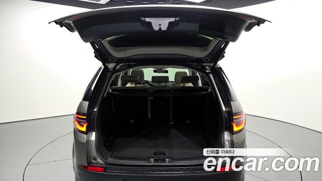 Land Rover Discovery Sport D180 SE