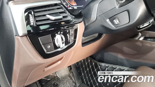 BMW Gran Turismo 630i xDrive Luxury