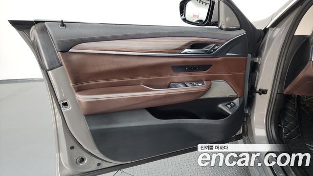 BMW Gran Turismo 630i xDrive Luxury