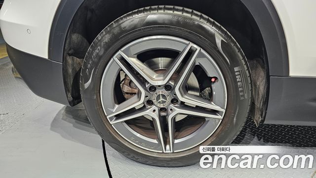 Mercedes-Benz GLB-Class GLB250 4MATIC