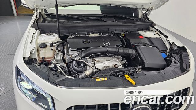 Mercedes-Benz GLB-Class GLB250 4MATIC