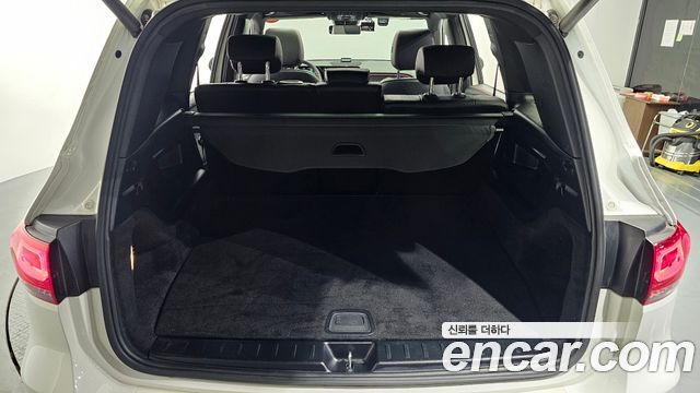 Mercedes-Benz GLB-Class GLB250 4MATIC