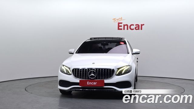 Mercedes-Benz E-Class E300 Avantgarde