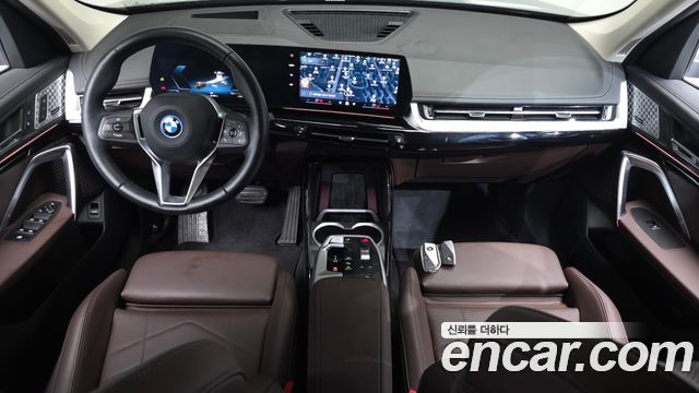 BMW iX1 xDrive 30 xLine