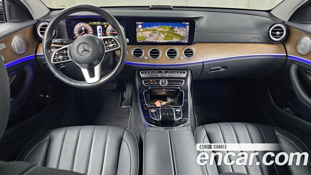 Mercedes-Benz E-Class E300e 4MATIC Exclusive