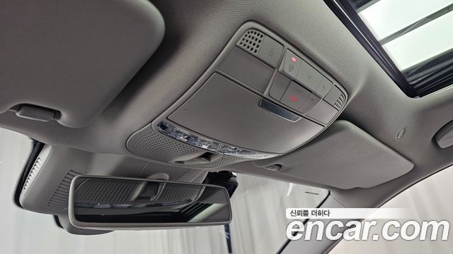 Mercedes-Benz E-Class E300e 4MATIC Exclusive