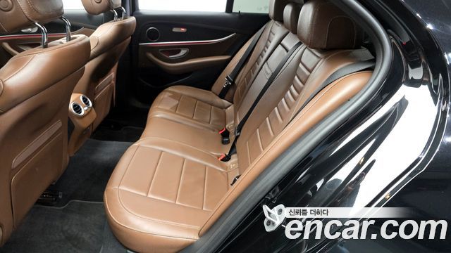 Mercedes-Benz E-Class E250 AMG Line