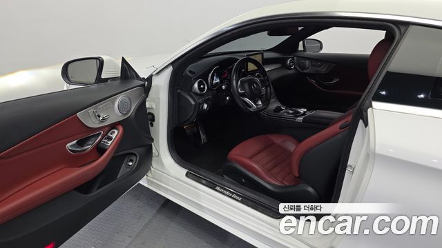 Mercedes-Benz C-Class C200 Coupe