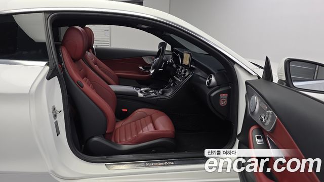 Mercedes-Benz C-Class C200 Coupe