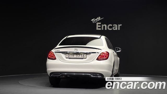 Mercedes-Benz C-Class C200 Avantgarde