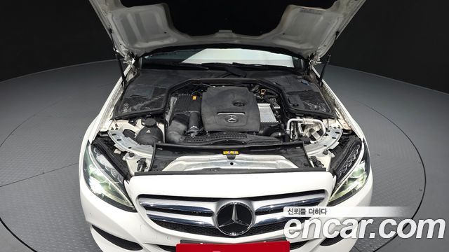 Mercedes-Benz C-Class C200 Avantgarde