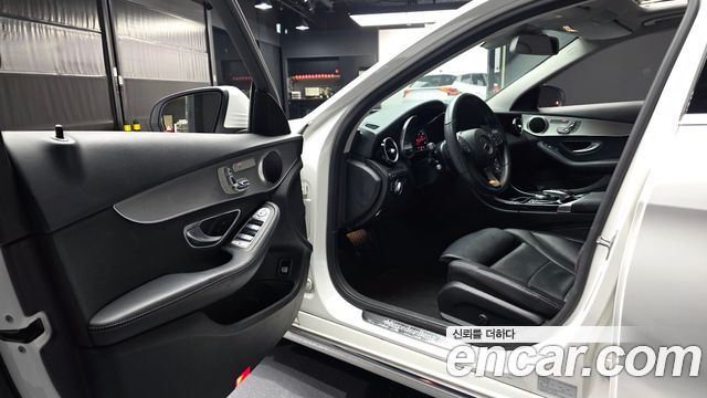 Mercedes-Benz C-Class C200 Avantgarde