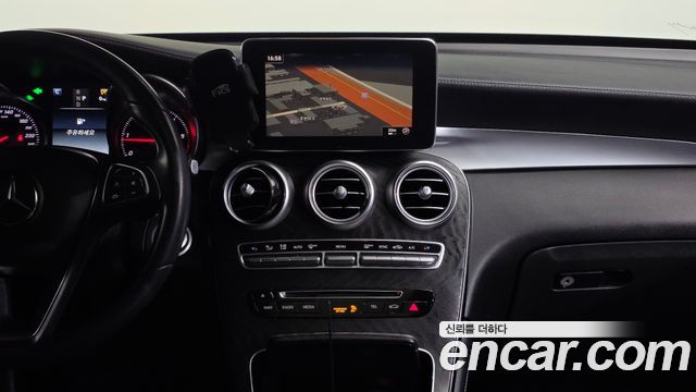 Mercedes-Benz GLC-Class GLC220 d 4MATIC Premium