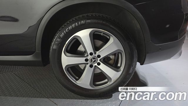 Mercedes-Benz GLC-Class GLC220 d 4MATIC Premium